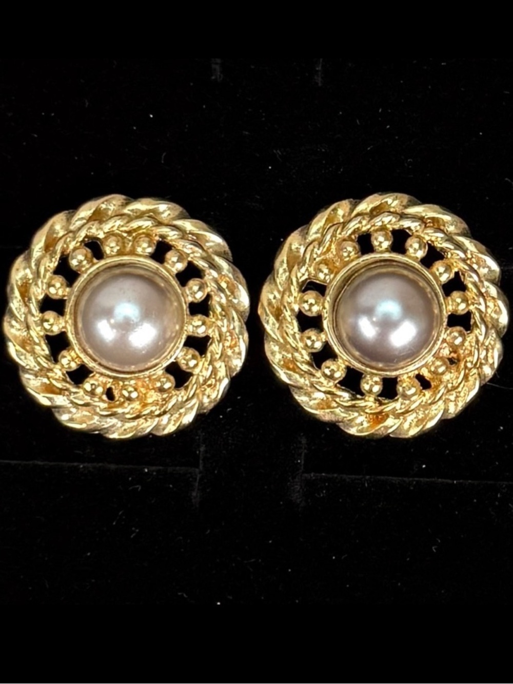 Vintage weighted Goldtone faux Pearl pierced earrings